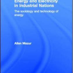 Energy and Electricity in Industrial Nations