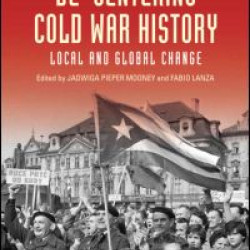 De-Centering Cold War History